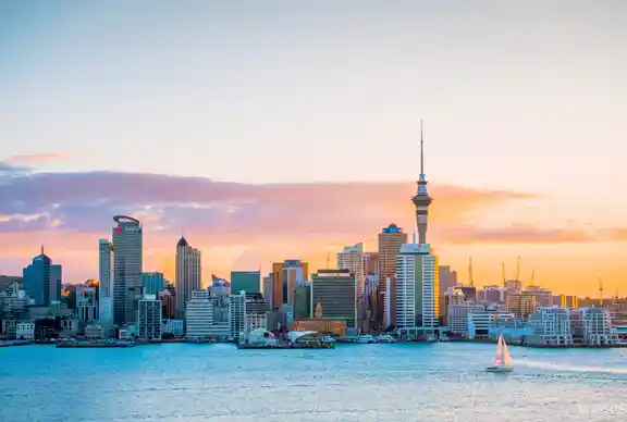 Fly to Auckland With United Airlines