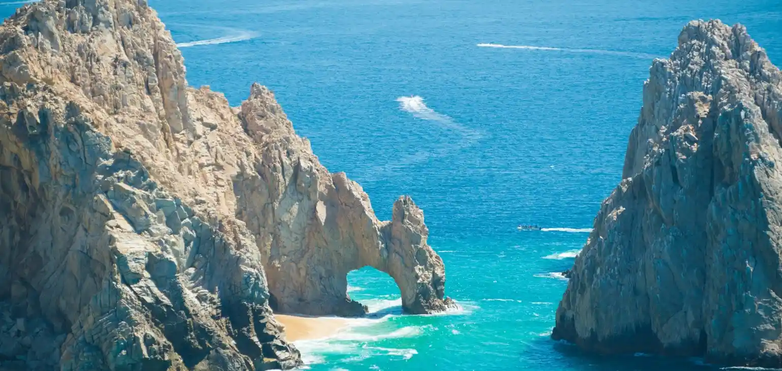 Cabo San Lucas Travel Guide (SJD)