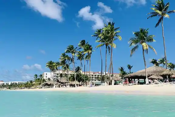 Fly to Aruba With United Airlines